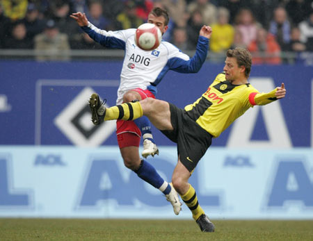 背后不乏技 背后不乏技